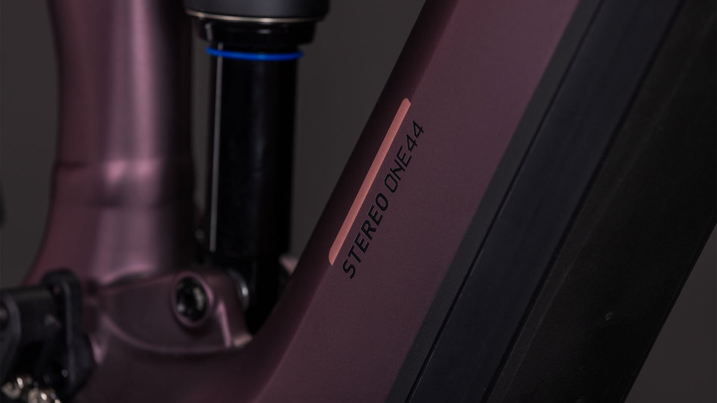 STEREO HYBRID ONE44 PRO 800