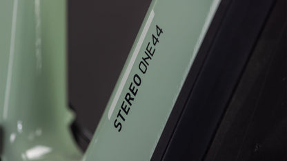 STEREO HYBRID ONE44 HPC RACE 800