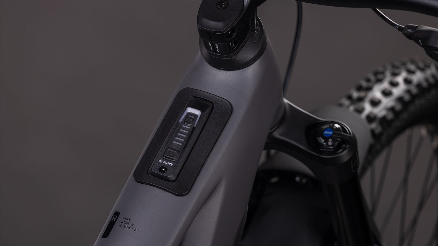 STEREO HYBRID ONE77 HPC RACE 800