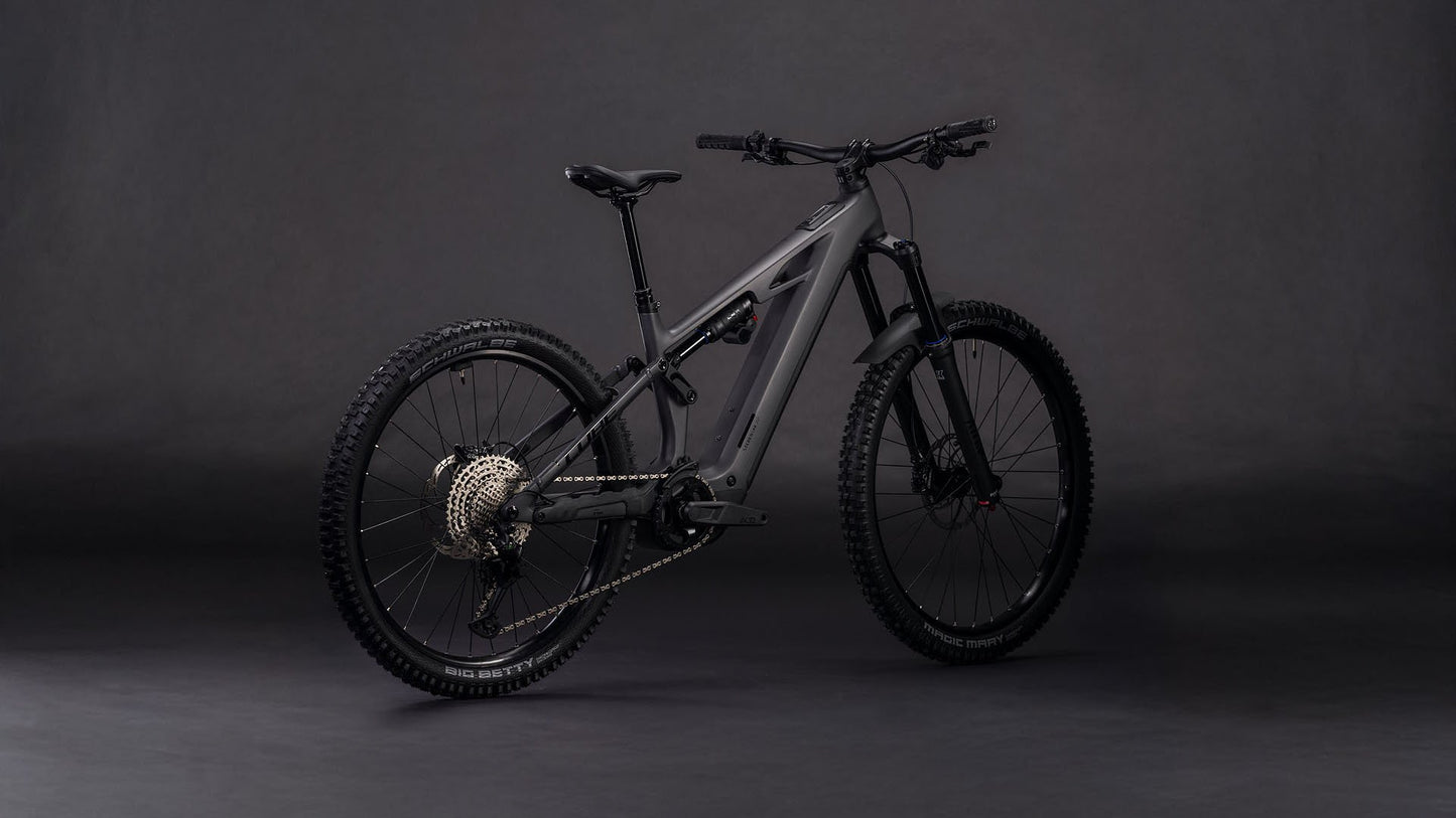 STEREO HYBRID ONE77 HPC RACE 800