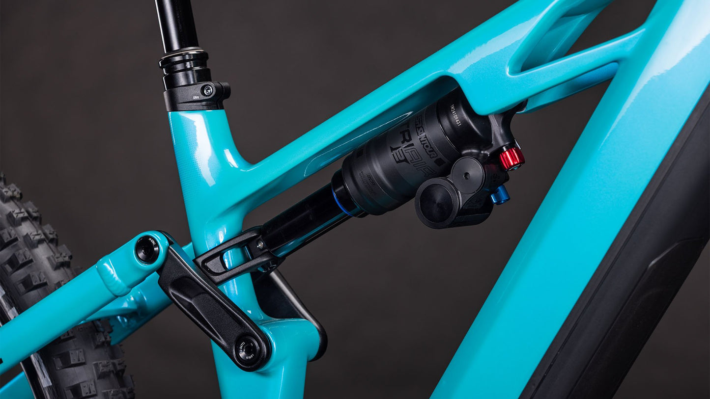 STEREO HYBRID ONE77 HPC RACE 800