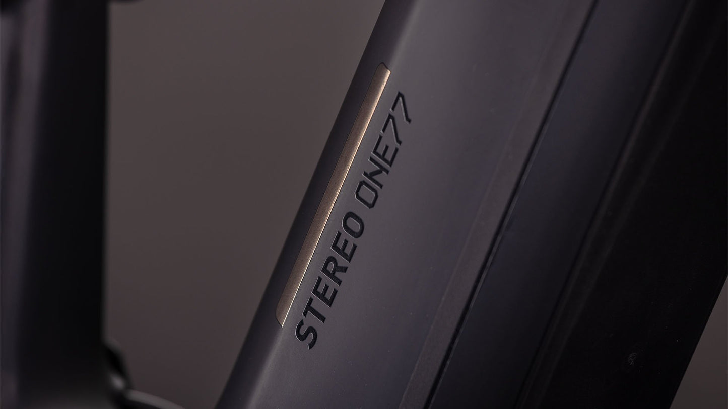 STEREO HYBRID ONE77 HPC SLX 800