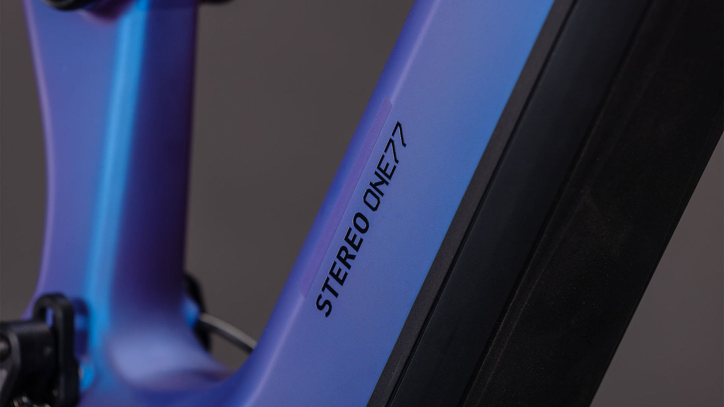 STEREO HYBRID ONE77 HPC SLX 800