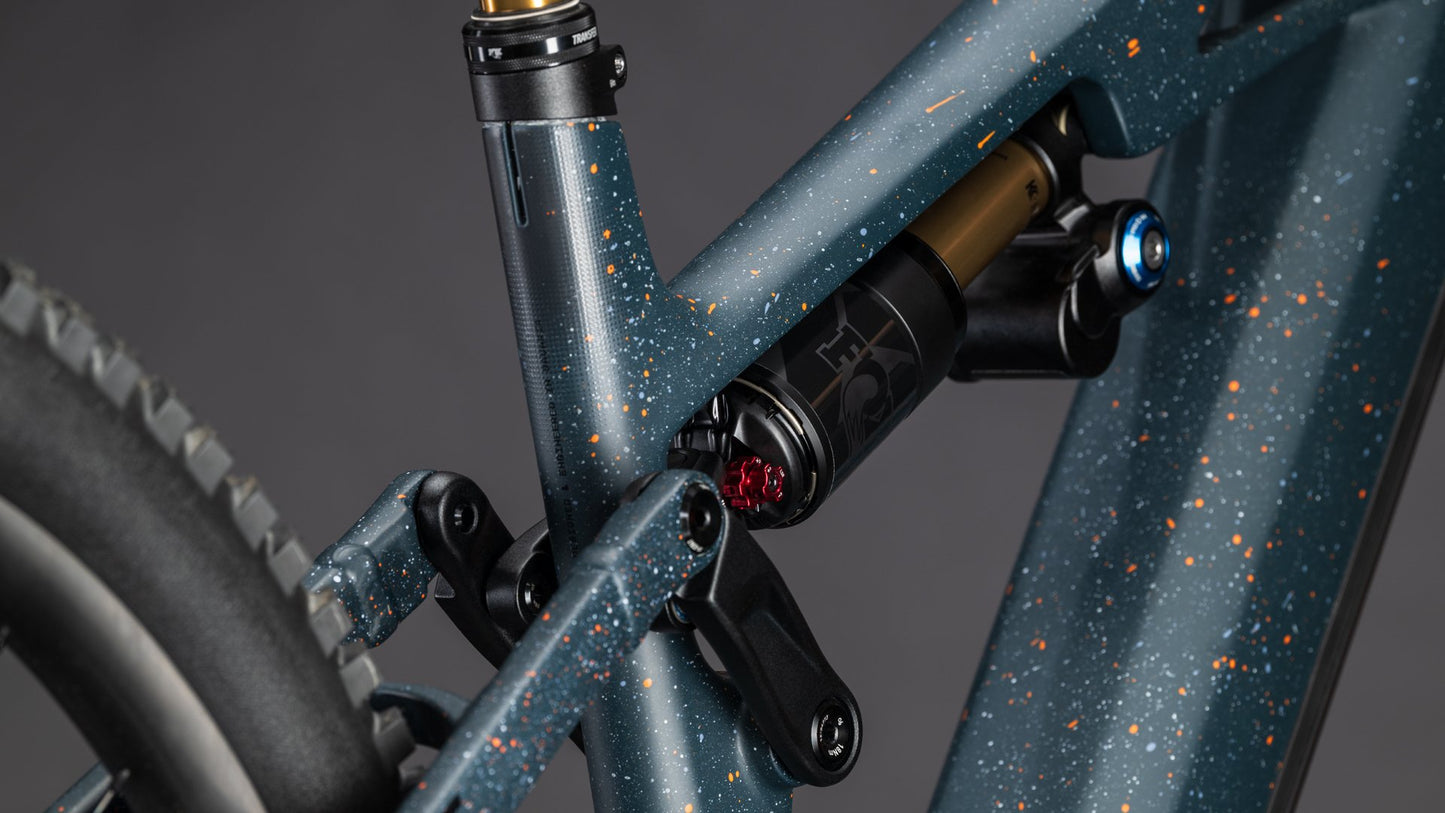 STEREO HYBRID ONE77 HPC SLT 800