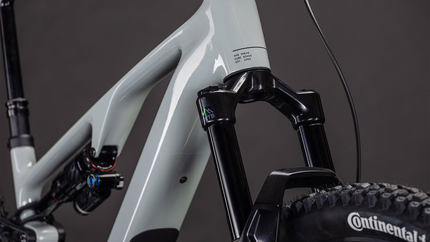 AMS HYBRID ONE44 C:62 RACE 400X