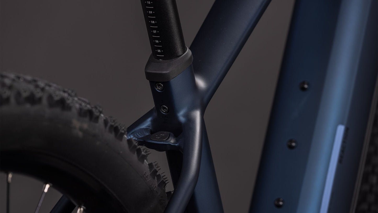 REACTION HYBRID PERFORMANCE 600