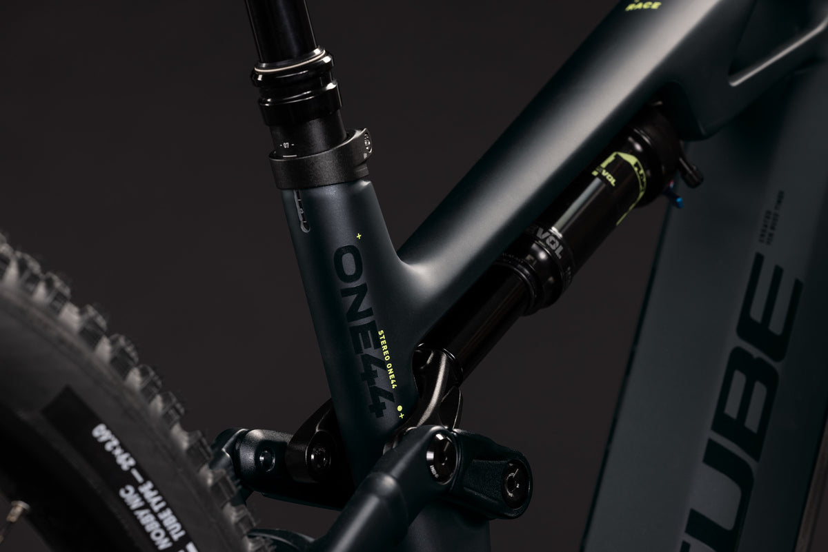 CUBE Stereo Hybrid ONE44 HPC Race 800 coal n green