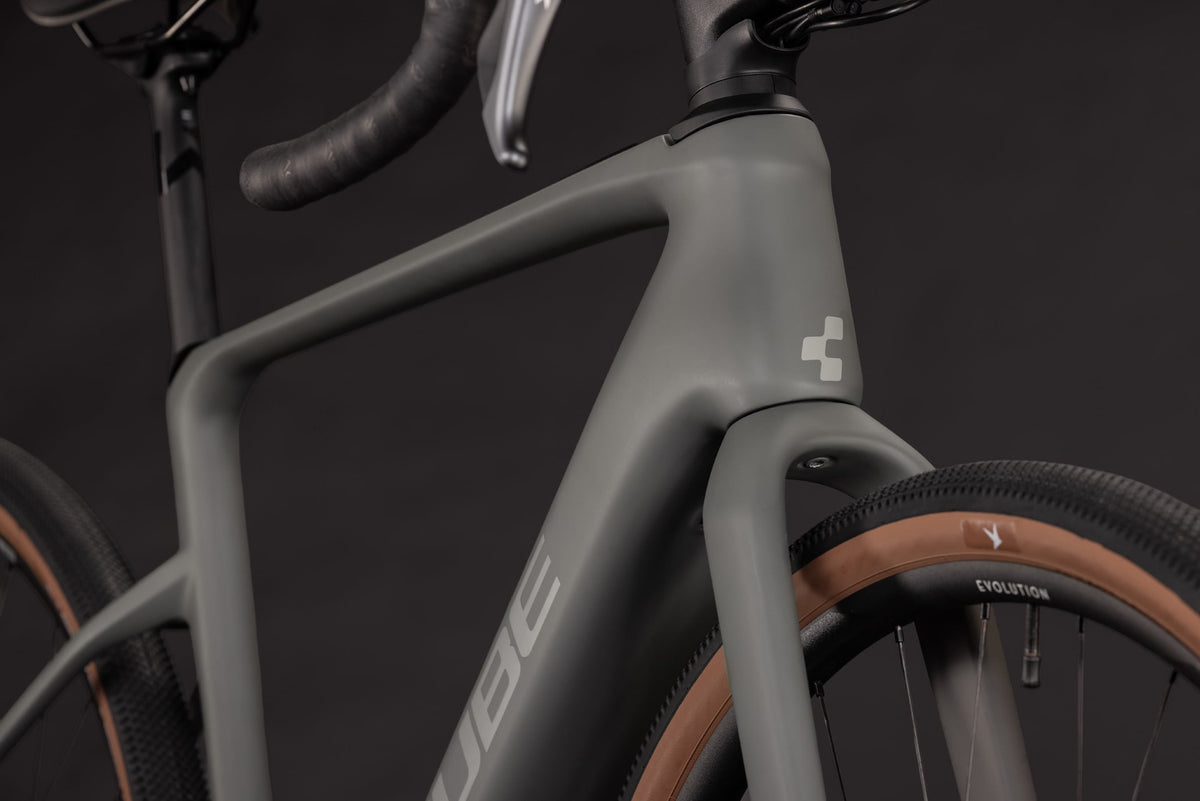 CUBE Nuroad Hybrid C:62 Race 400X oldgrey n grey