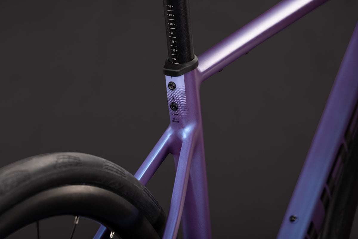CUBE Attain SLX blueiris n black