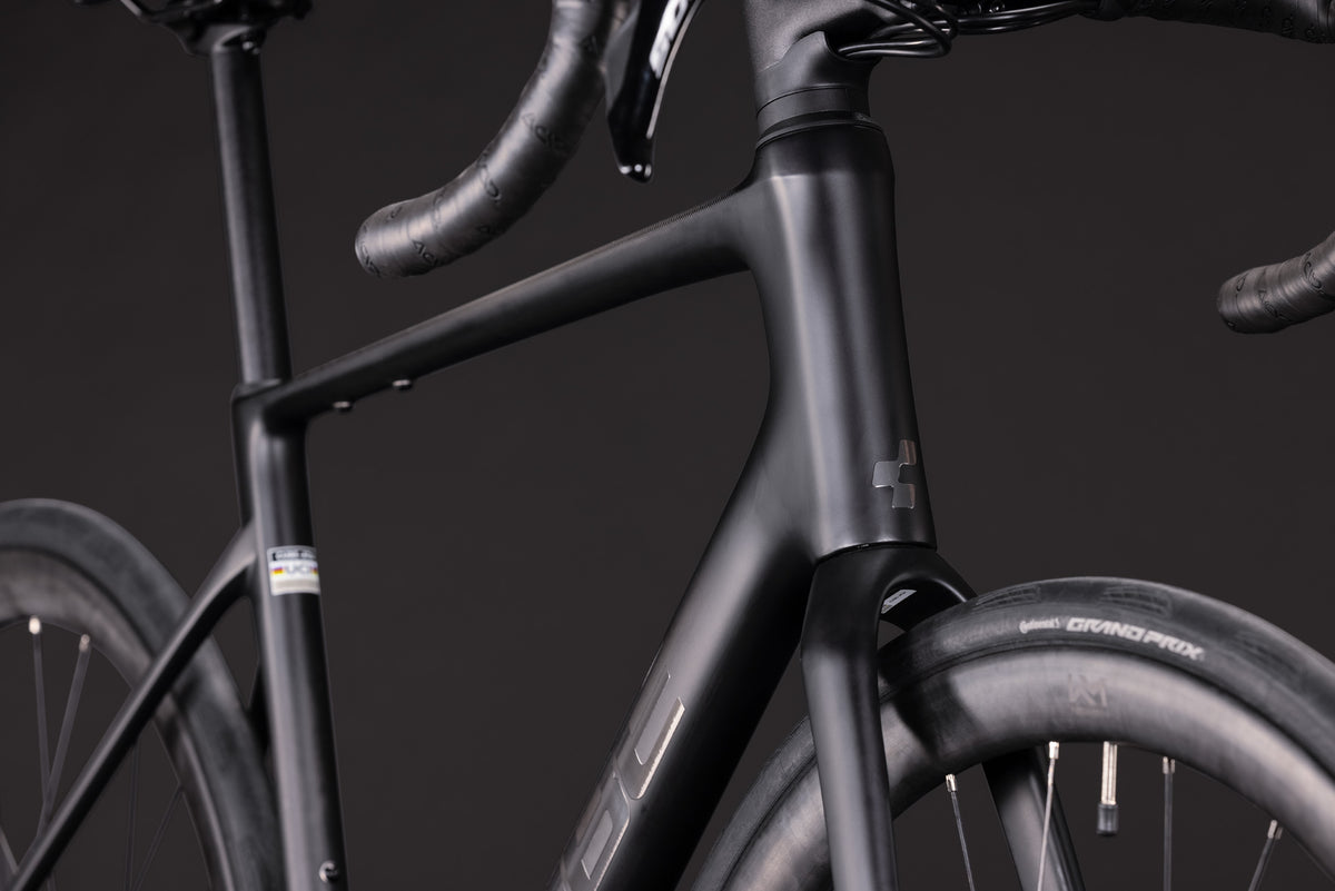 CUBE Attain C:62 Race carbon n coalchrome