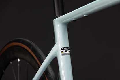 CUBE Attain C:62 Race frostymint n mint