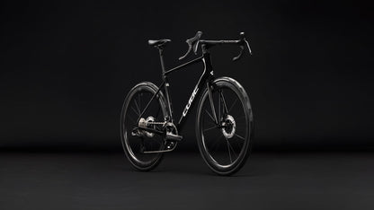 CUBE Attain C:62 SLT carbon n white