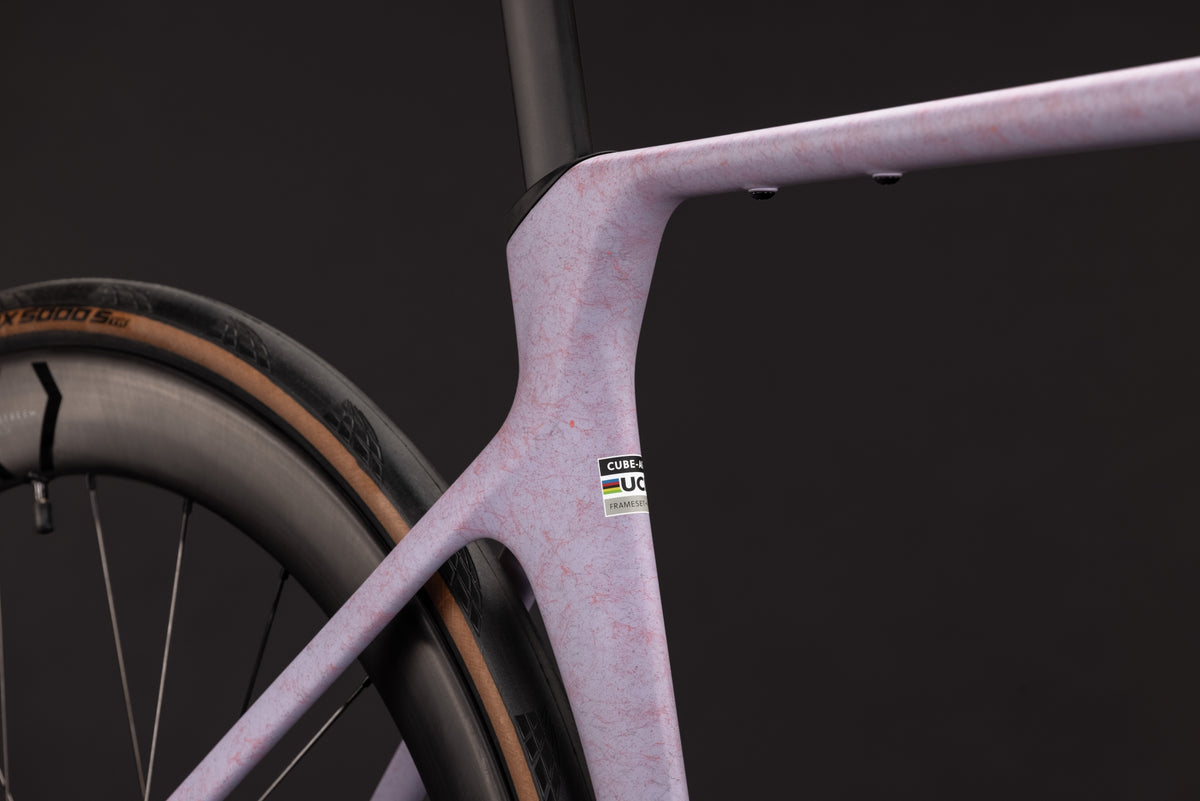CUBE Agree C:62 Race lilacfibre n black