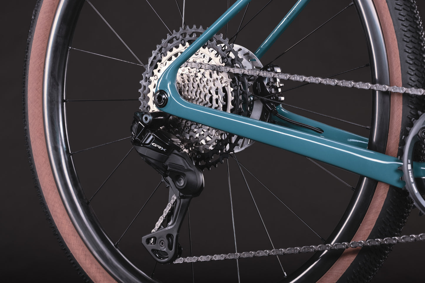 CUBE Nuroad C:62 EX surfblue n black