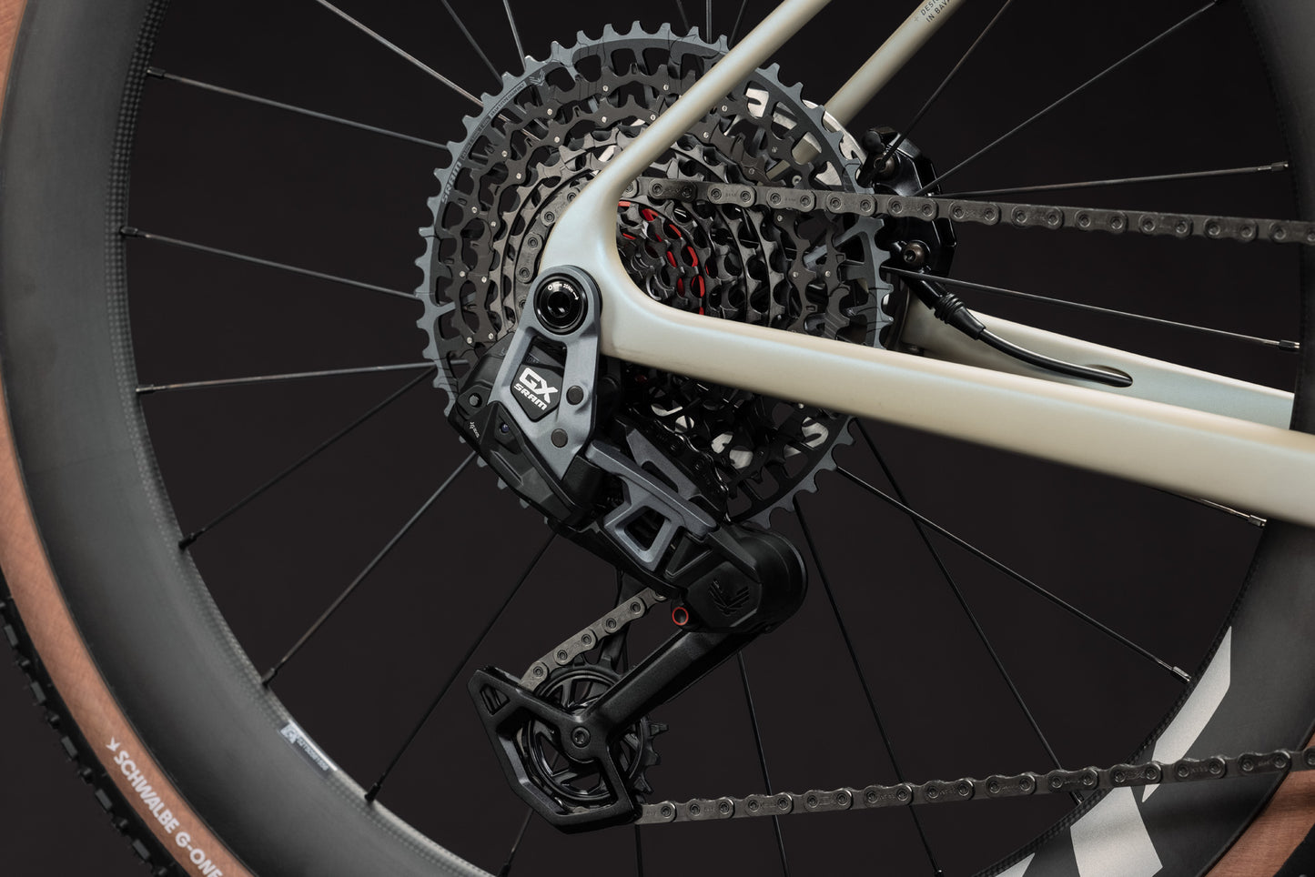 CUBE Nuroad C:62 SLX glintsand n black