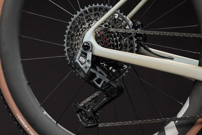 CUBE Nuroad C:62 SLX glintsand n black