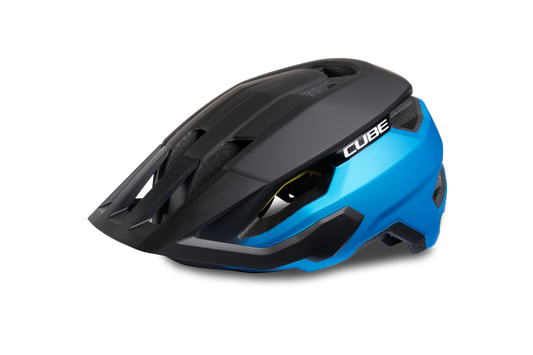 CUBE HELMET STRAY X ACTIONTEAM
